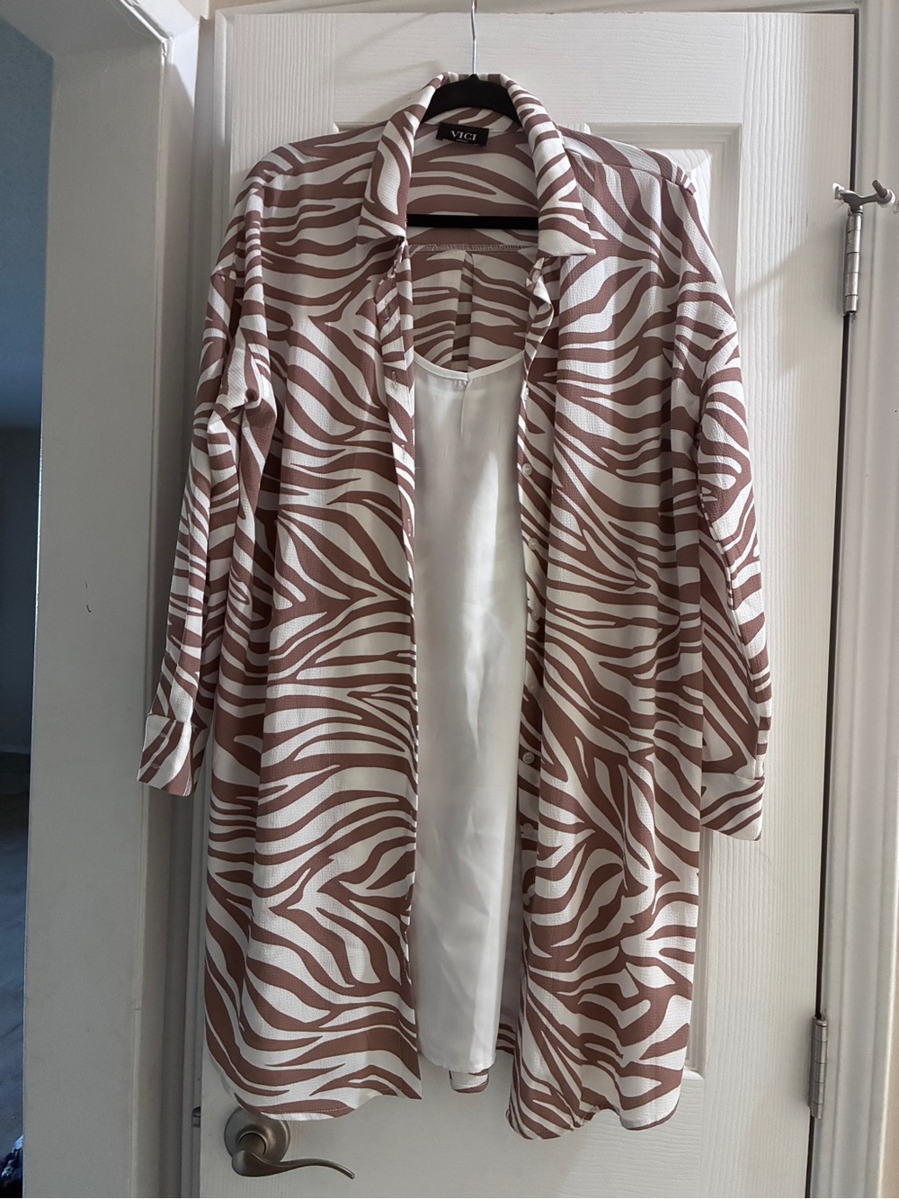 VICI Cream and Brown Zebra-Print Open Blazer